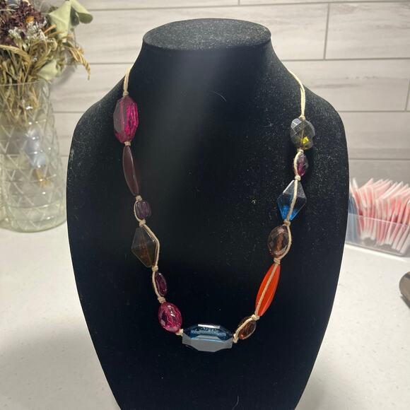 Handmade Jewelry - Beaded Necklace
